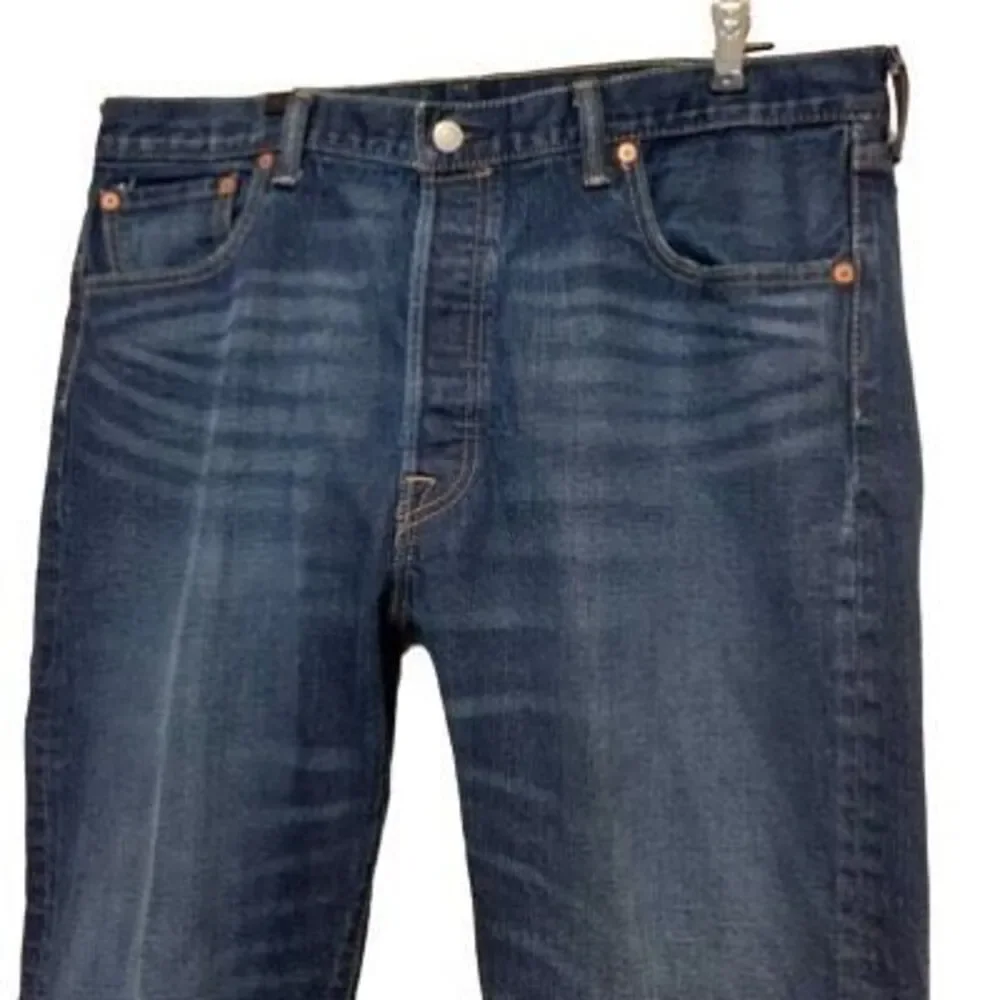 Levi’s 501 Button Fly Size 40x32 Jeans